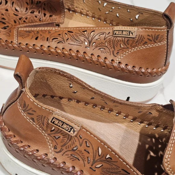 Pikolinos Tenerife Perforated laser cut Leather Loafers sneakers 10/10.5 41 - Picture 7 of 9